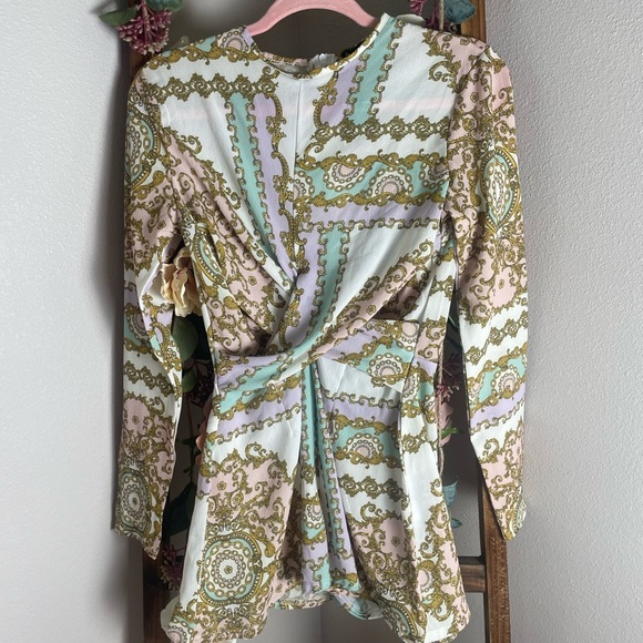 PASTEL SCARF PRINT TWIST FRONT ROMPER Size 4 NWT - Picture 12 of 12